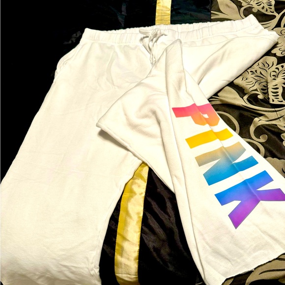 Victoria Secret Pink Sweatpants - Picture 2 of 4